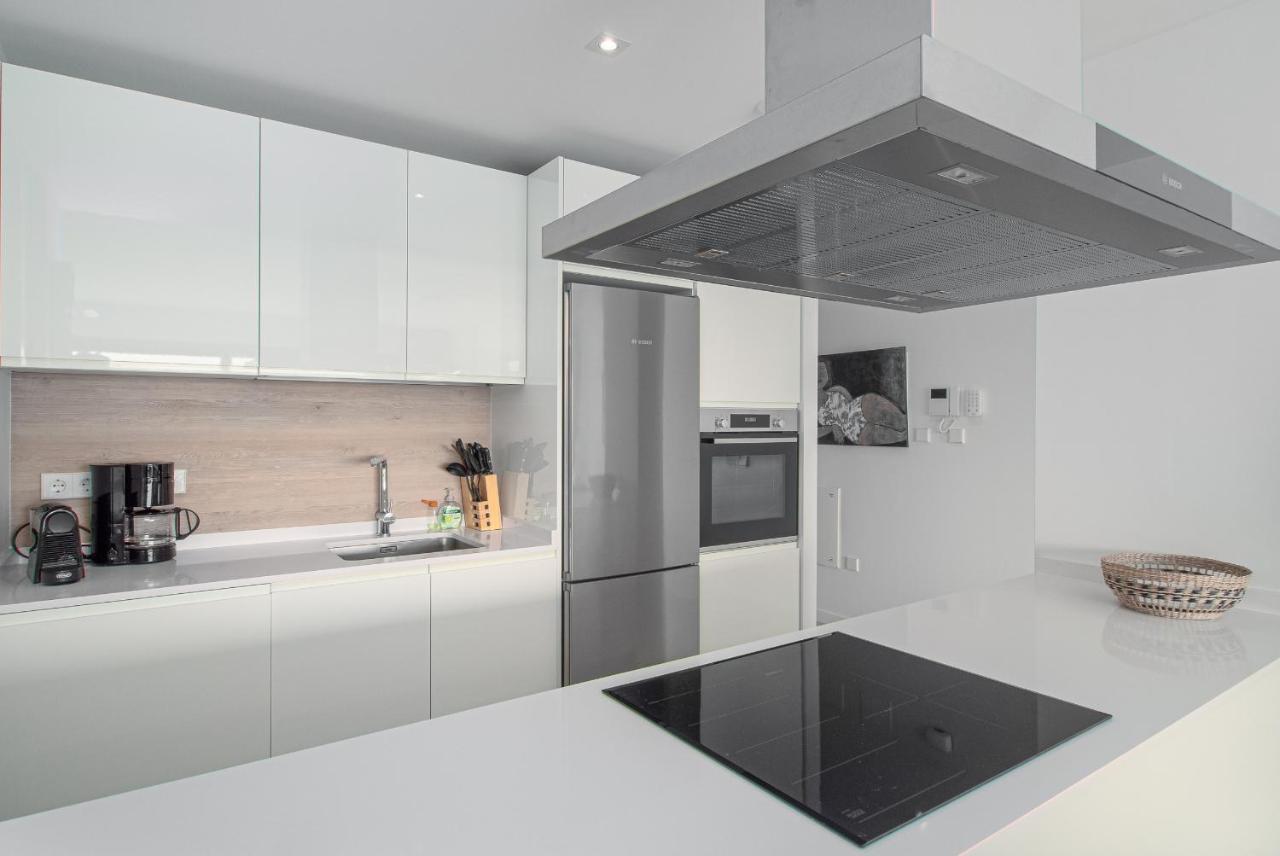 South Bay 2354 Apartment เอสเตโปนา ภายนอก รูปภาพ